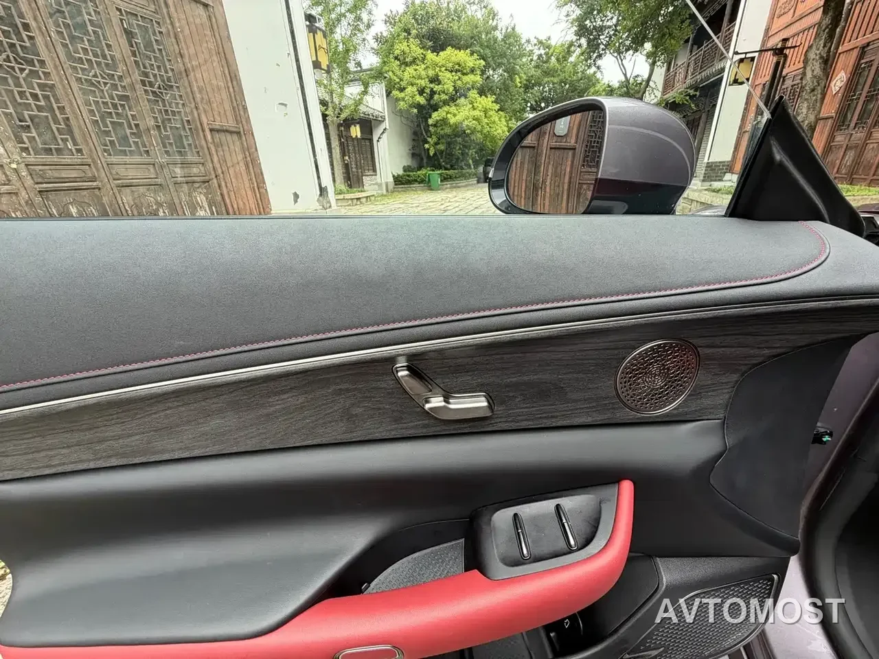 Exeed Exlantix ES 2025 Range Extender Max Urban Assist — фото 15