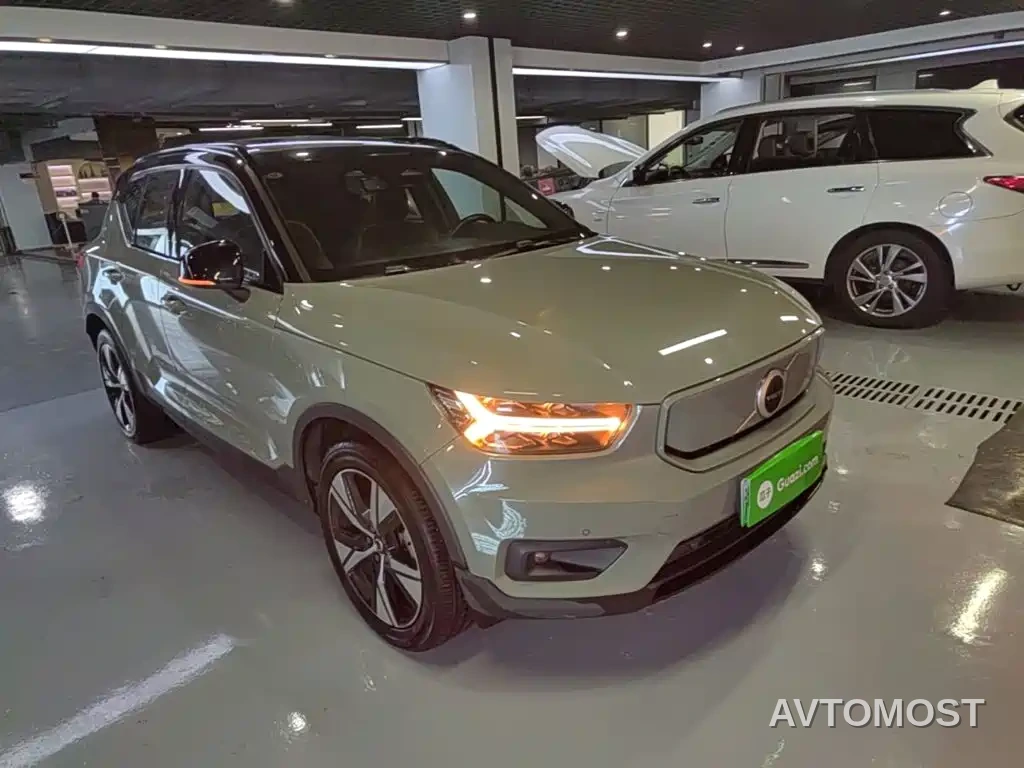 Volvo XC40 New Energy 2021 P8 EV AWD Elegant Sport — фото 4