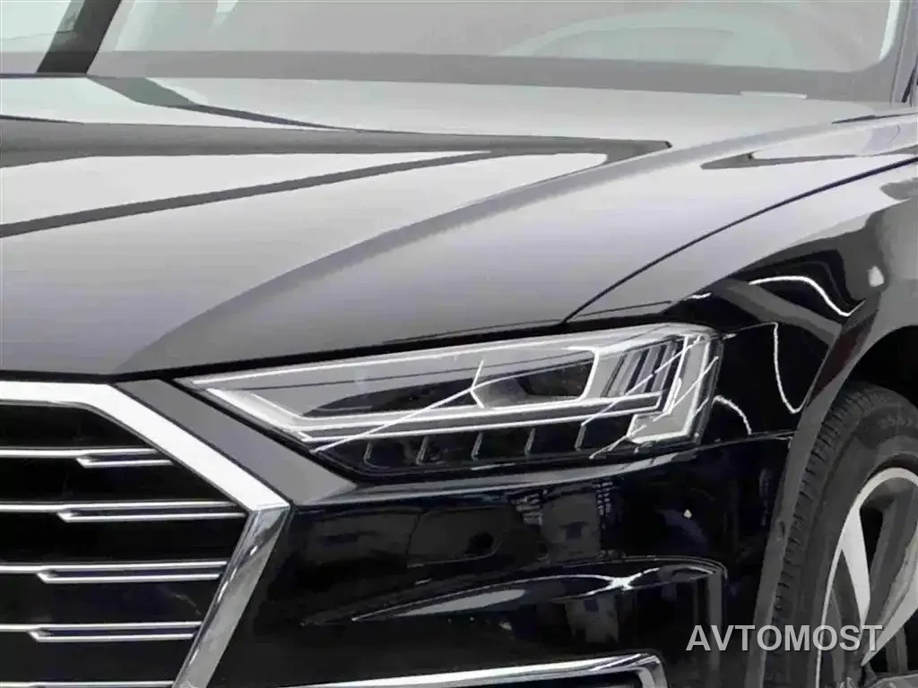 Audi A8 New Energy 2022 A8L 60 TFSIe quattro Collector's Edition — фото 2