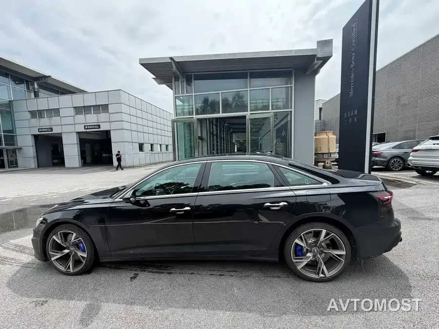 Audi A6L New Energy 2020 55 TFSI e quattro
