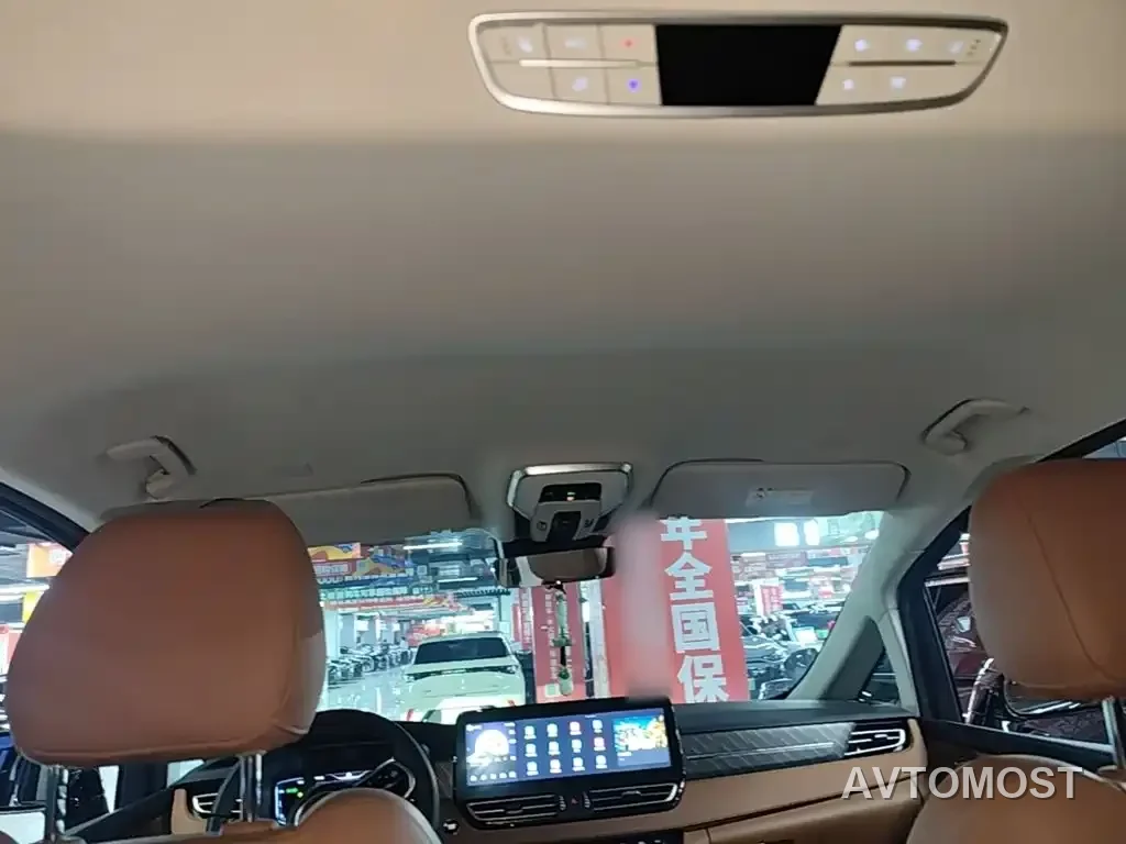 Hongqi HQ9 PHEV 2024 Model 2.0T AWD Business Edition — фото 17