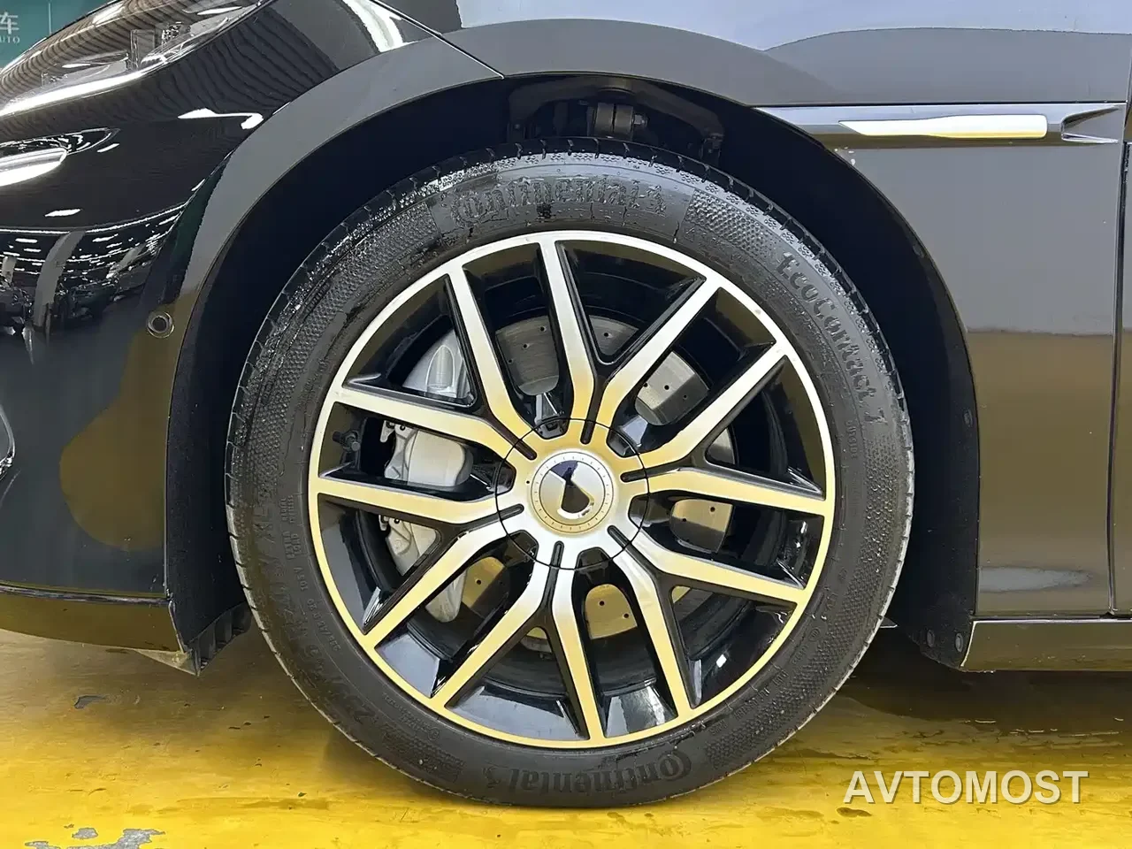 Denza Z9 2024 Model 1100km AWD Max Edition — фото 8