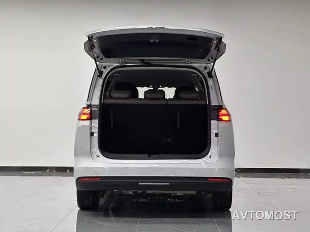 Wuling Motors Xingguang 730 New Energy 2025 Model Plug-in Hybrid Base Version — фото 16