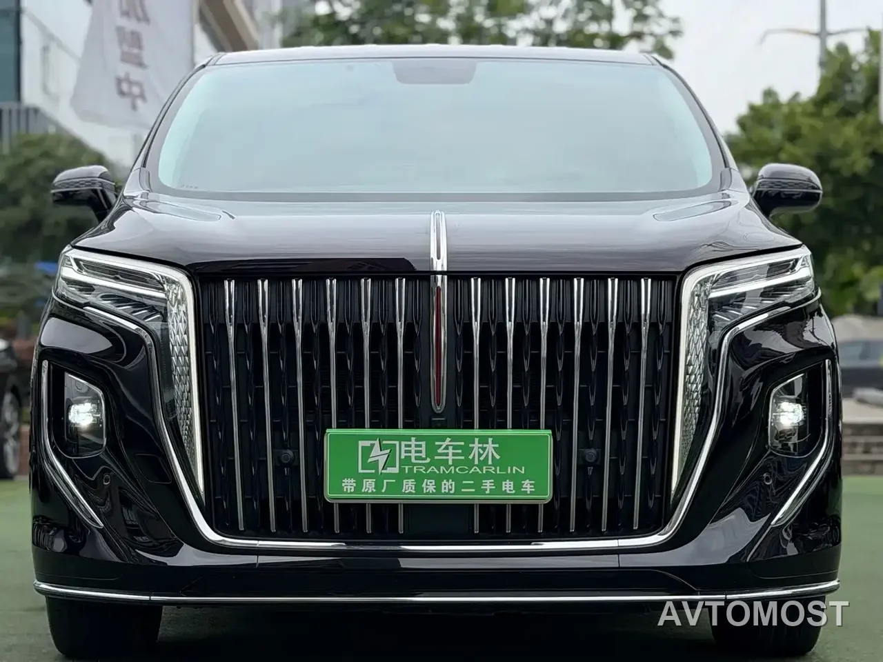 Hongqi HQ9 PHEV 2024 Model 2.0T AWD Business Edition — фото 2