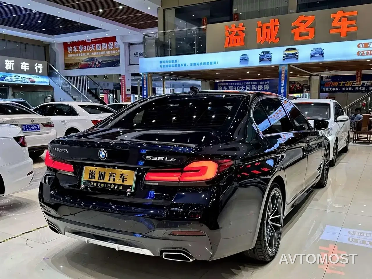BMW 5 Series New Energy 2021 Facelift 535Le M Sport Package — фото 15