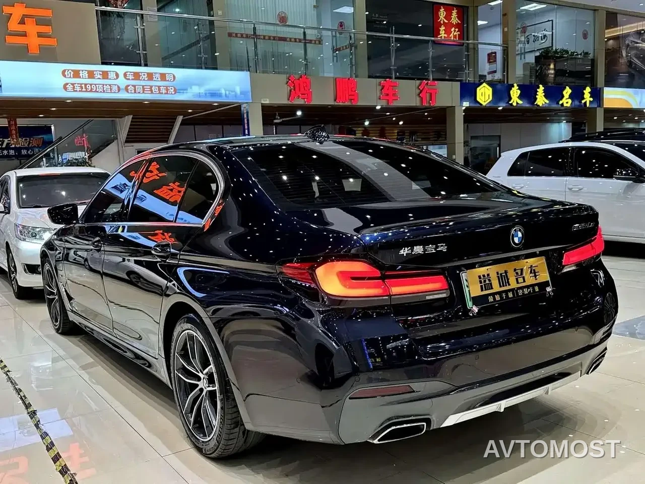 BMW 5 Series New Energy 2021 Facelift 535Le M Sport Package — фото 17