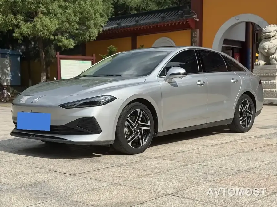 Roewe D7 2023 DMH 125km Excellence Edition