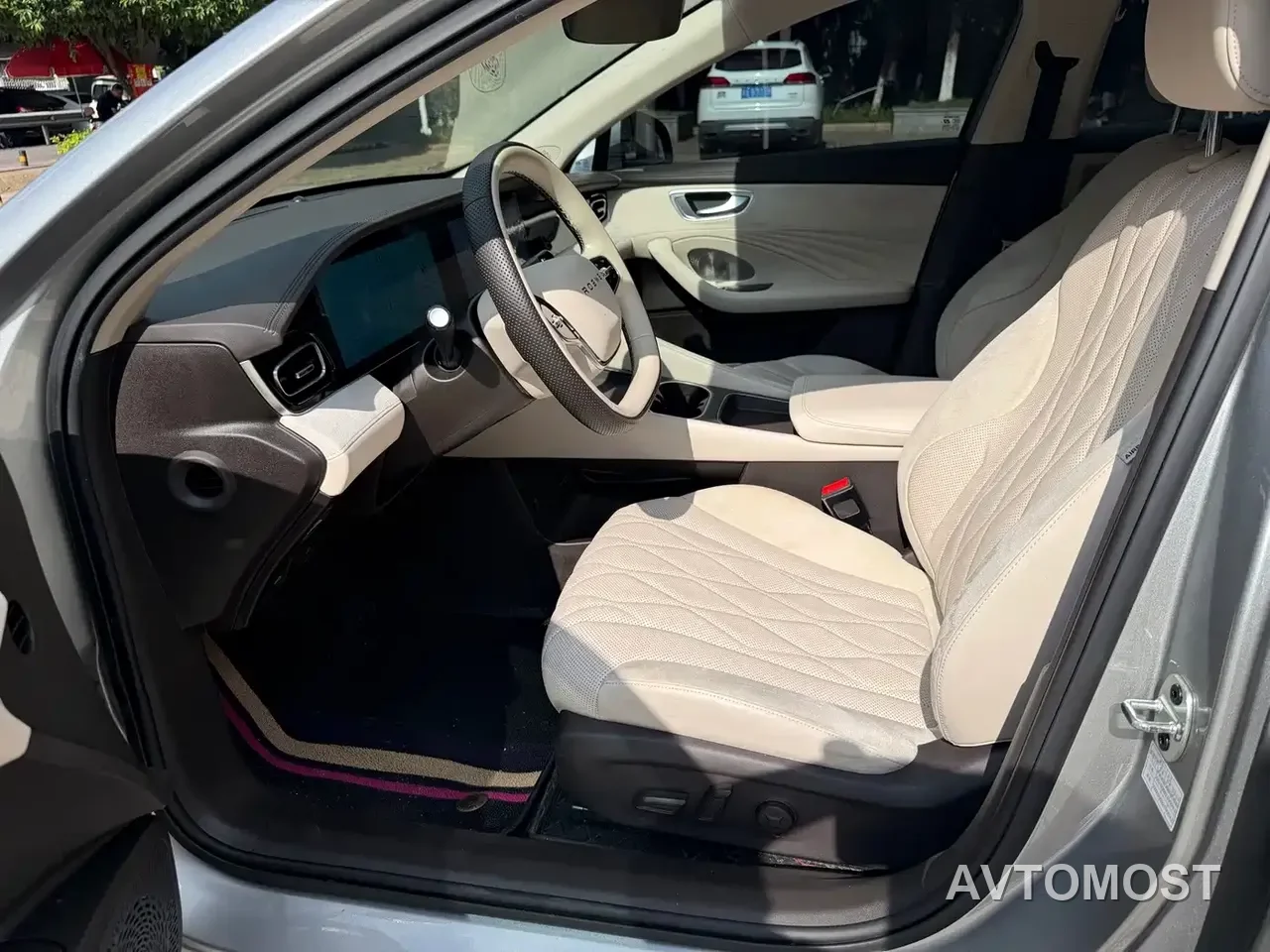 Roewe D7 2023 DMH 125km Excellence Edition — фото 3