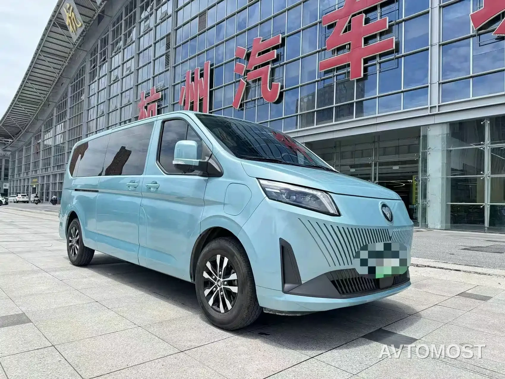 Foton Tuyano Big V New Energy 2024 Long Wheelbase Low Roof 7 Seater CATL 53.58kwh — фото 3