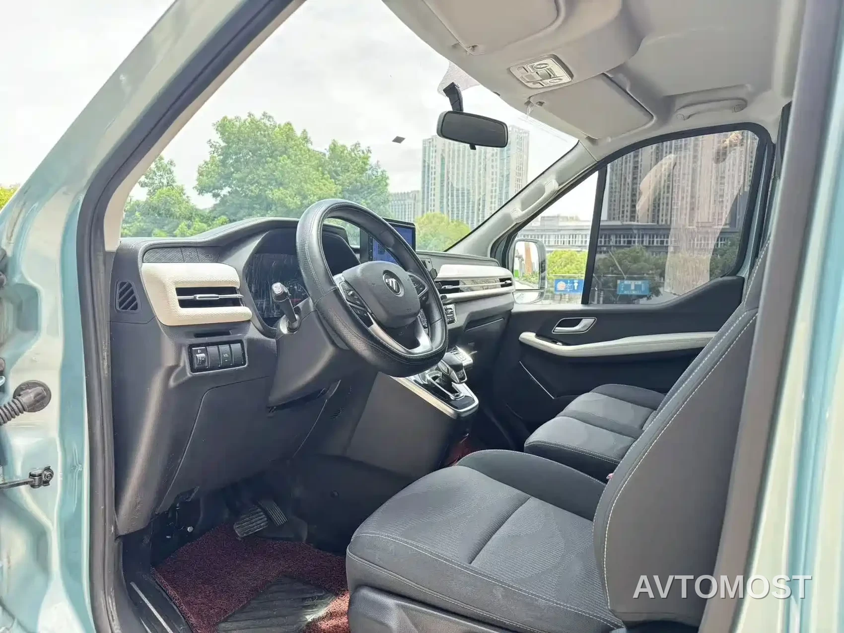 Foton Tuyano Big V New Energy 2024 Long Wheelbase Low Roof 7 Seater CATL 53.58kwh — фото 8