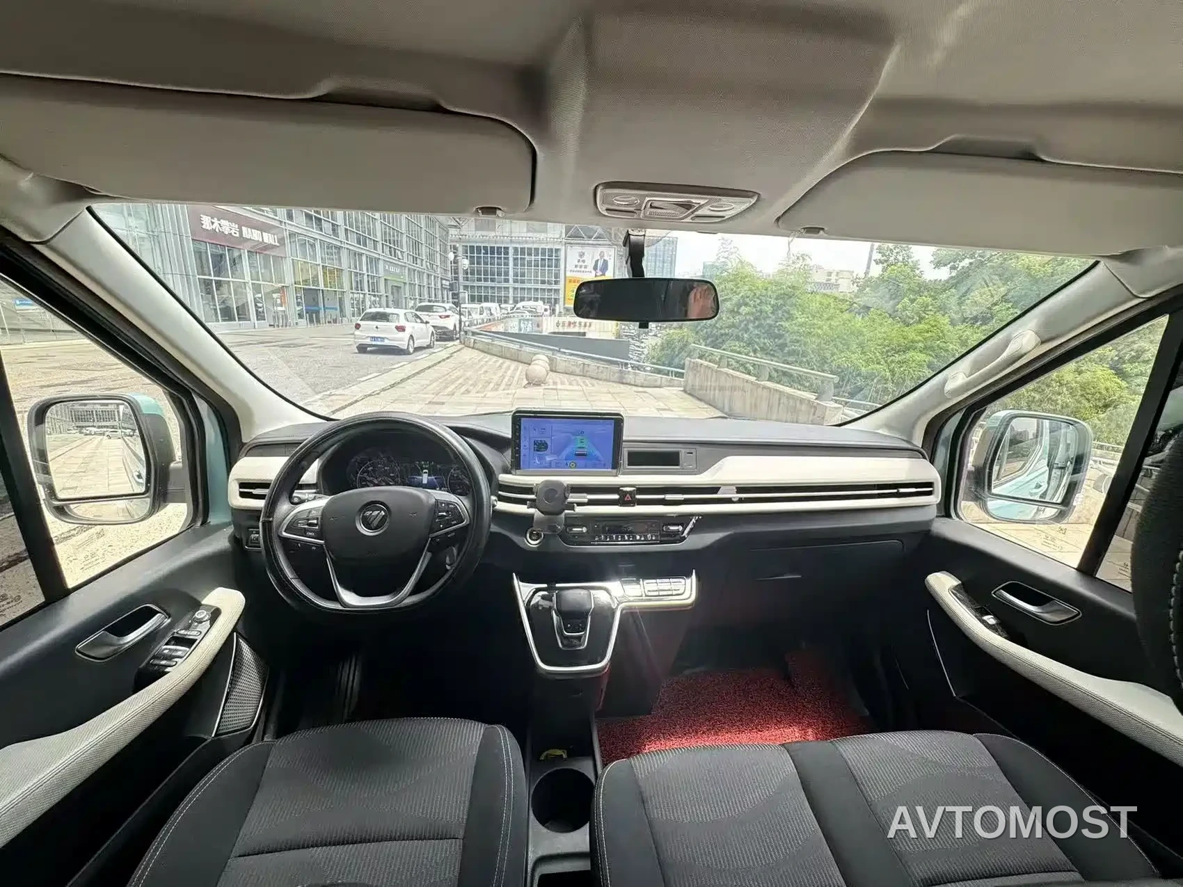 Foton Tuyano Big V New Energy 2024 Long Wheelbase Low Roof 7 Seater CATL 53.58kwh — фото 10
