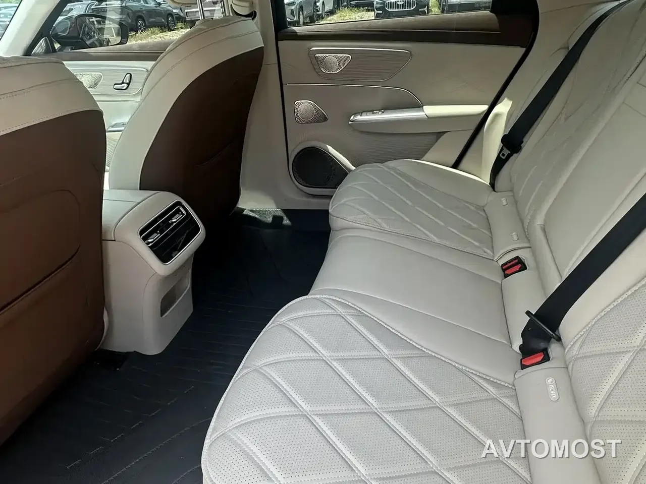 Chery Fengyun A9L 2025 260 Ultra Long Range Luxury Edition — фото 9