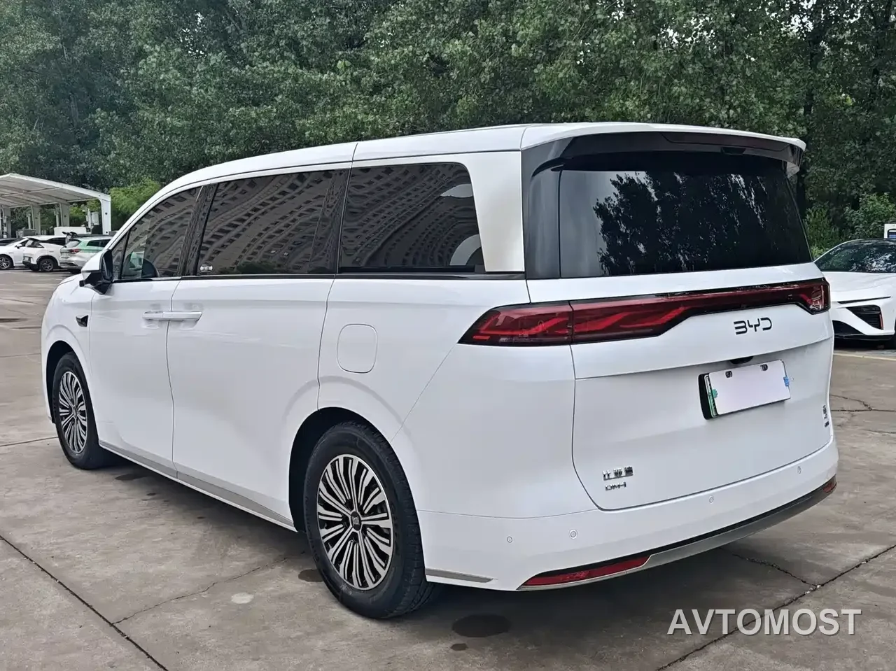 BYD Xia 2025 DM-i 1.5T 100km Surpass Edition — фото 4