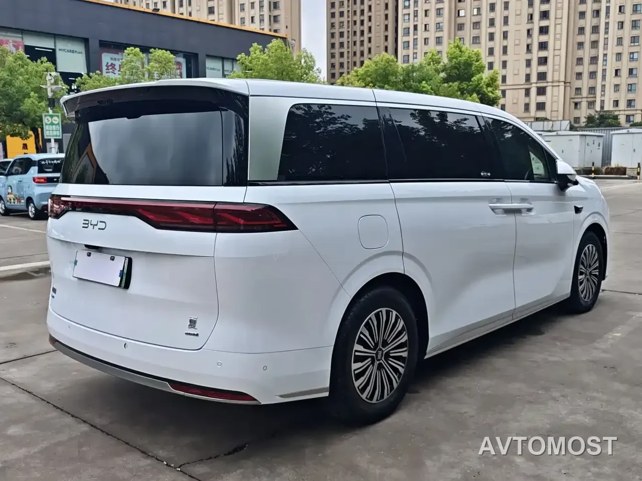 BYD Xia 2025 DM-i 1.5T 100km Surpass Edition — фото 6