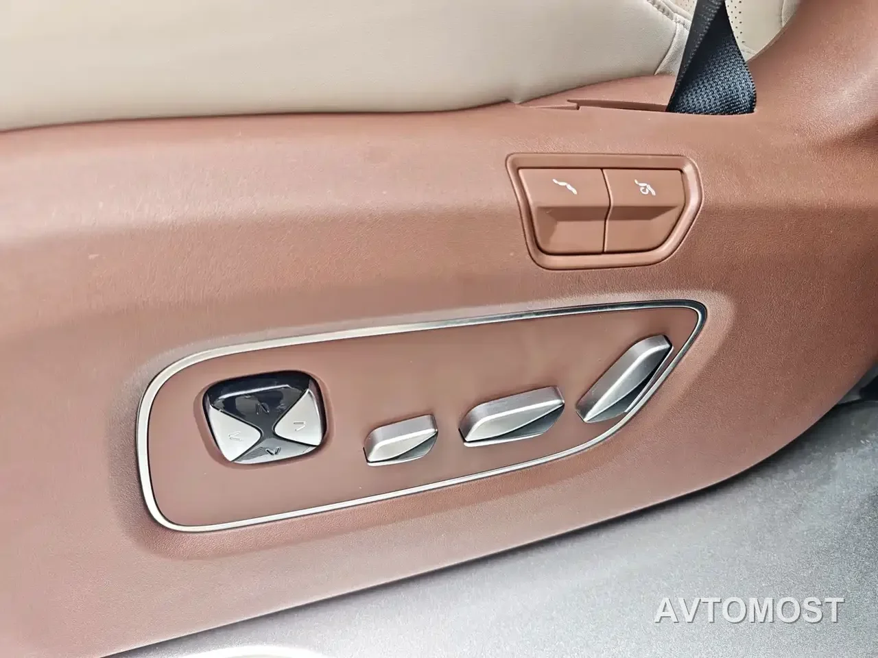 BYD Xia 2025 DM-i 1.5T 100km Surpass Edition — фото 16