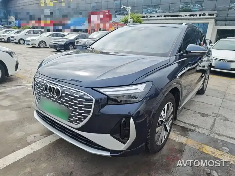 Audi Q4 e-tron 2023 40 e-tron Pioneer Edition