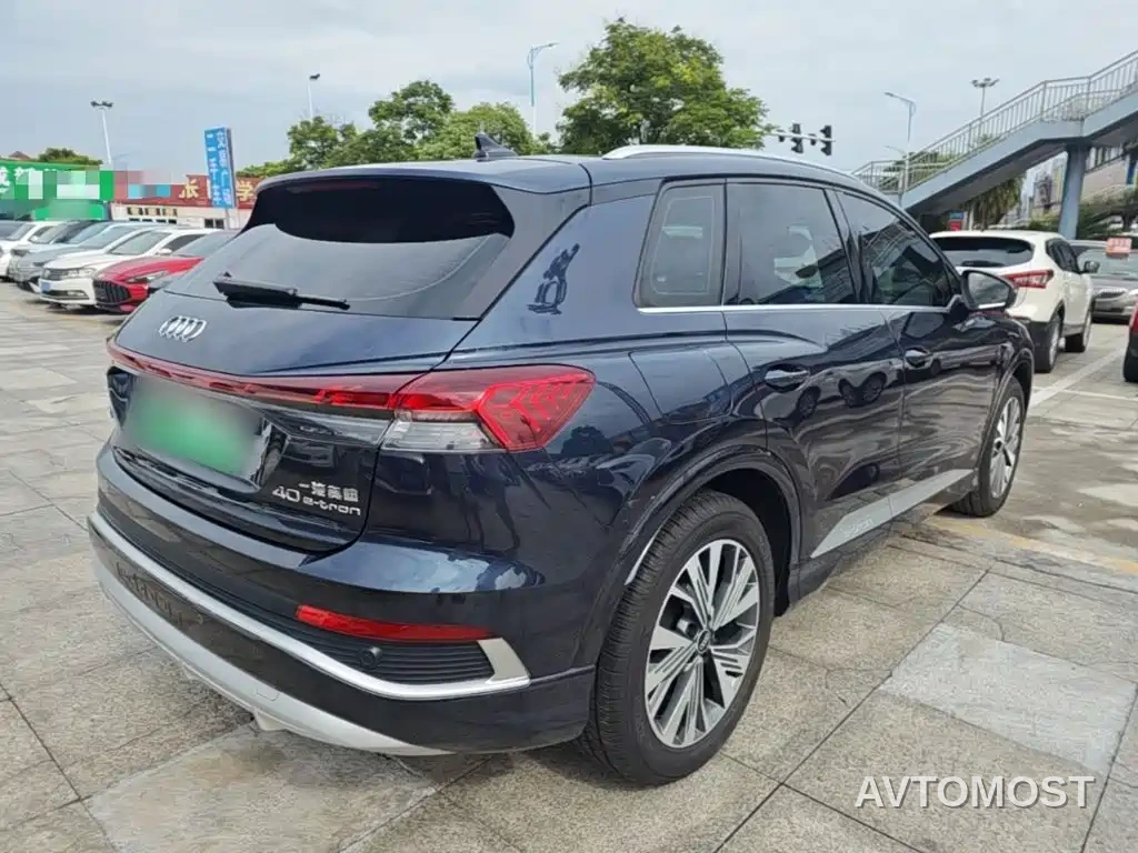 Audi Q4 e-tron 2023 40 e-tron Pioneer Edition — фото 7