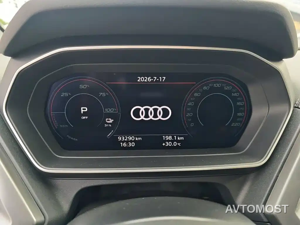 Audi Q4 e-tron 2023 40 e-tron Pioneer Edition — фото 11