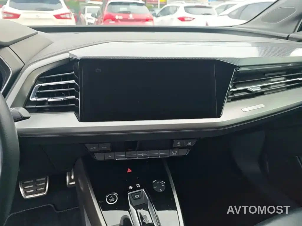 Audi Q4 e-tron 2023 40 e-tron Pioneer Edition — фото 12