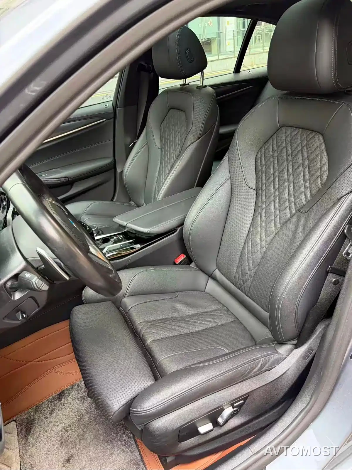 BMW 5 Series (Import) 2022 530i M Sport Package — фото 5