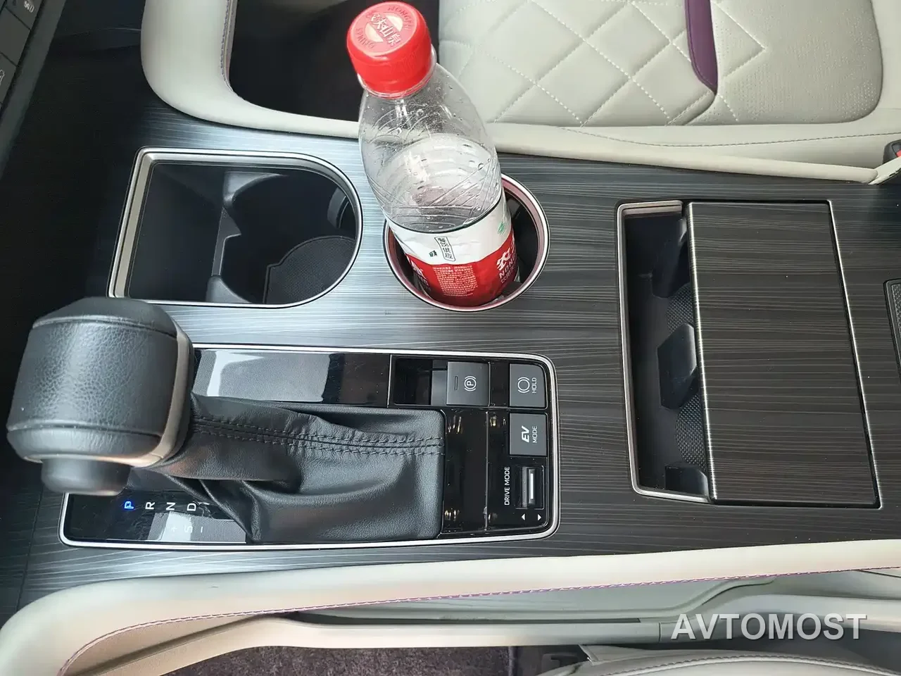 Huadong Business Van 2025 2.5L Hybrid High Roof Comfort — фото 9