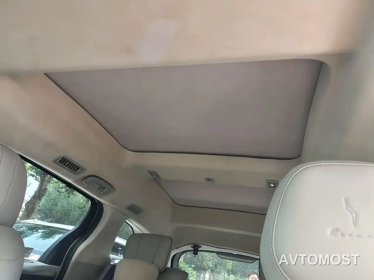 Huadong Business Van 2025 2.5L Hybrid High Roof Comfort — фото 21