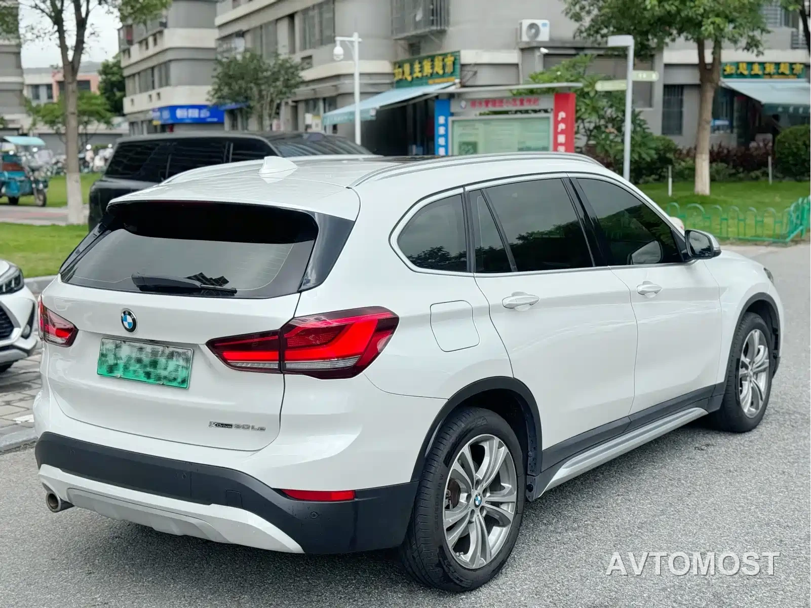 BMW X1 New Energy 2021 xDrive30Le Exclusive — фото 4