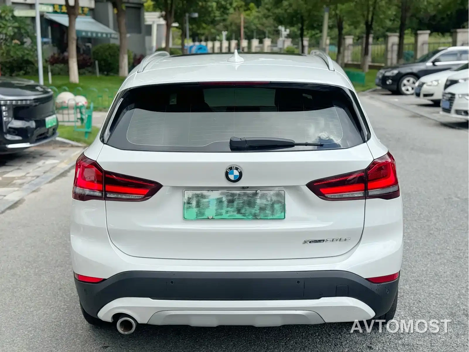 BMW X1 New Energy 2021 xDrive30Le Exclusive — фото 5