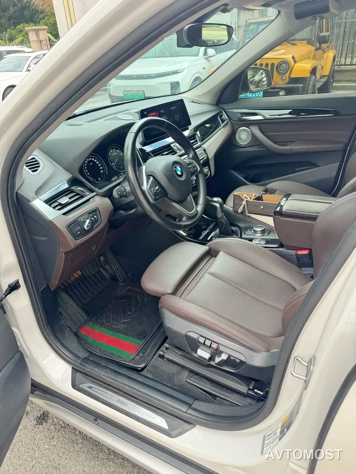 BMW X1 New Energy 2021 xDrive30Le Exclusive — фото 7