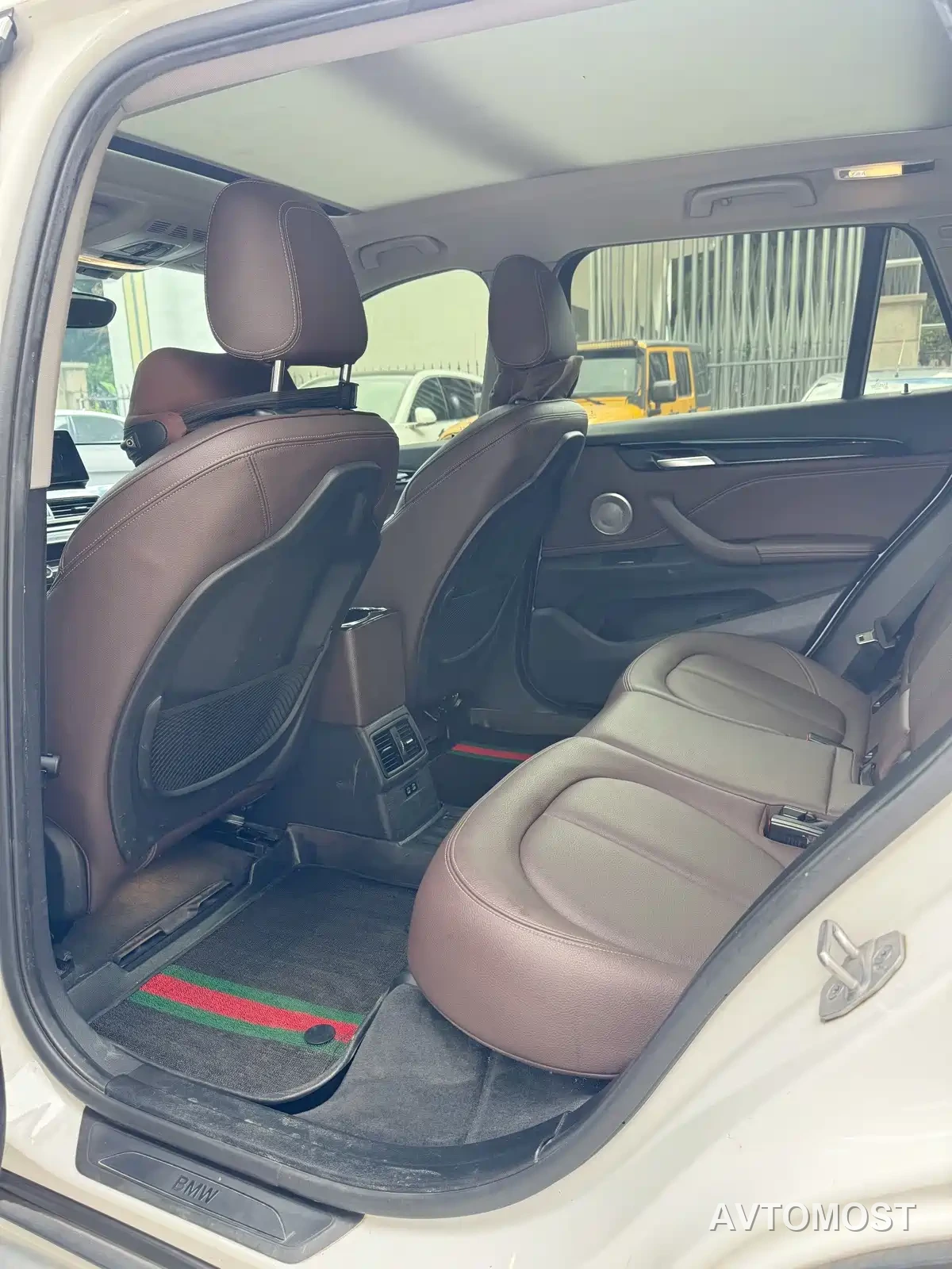 BMW X1 New Energy 2021 xDrive30Le Exclusive — фото 8