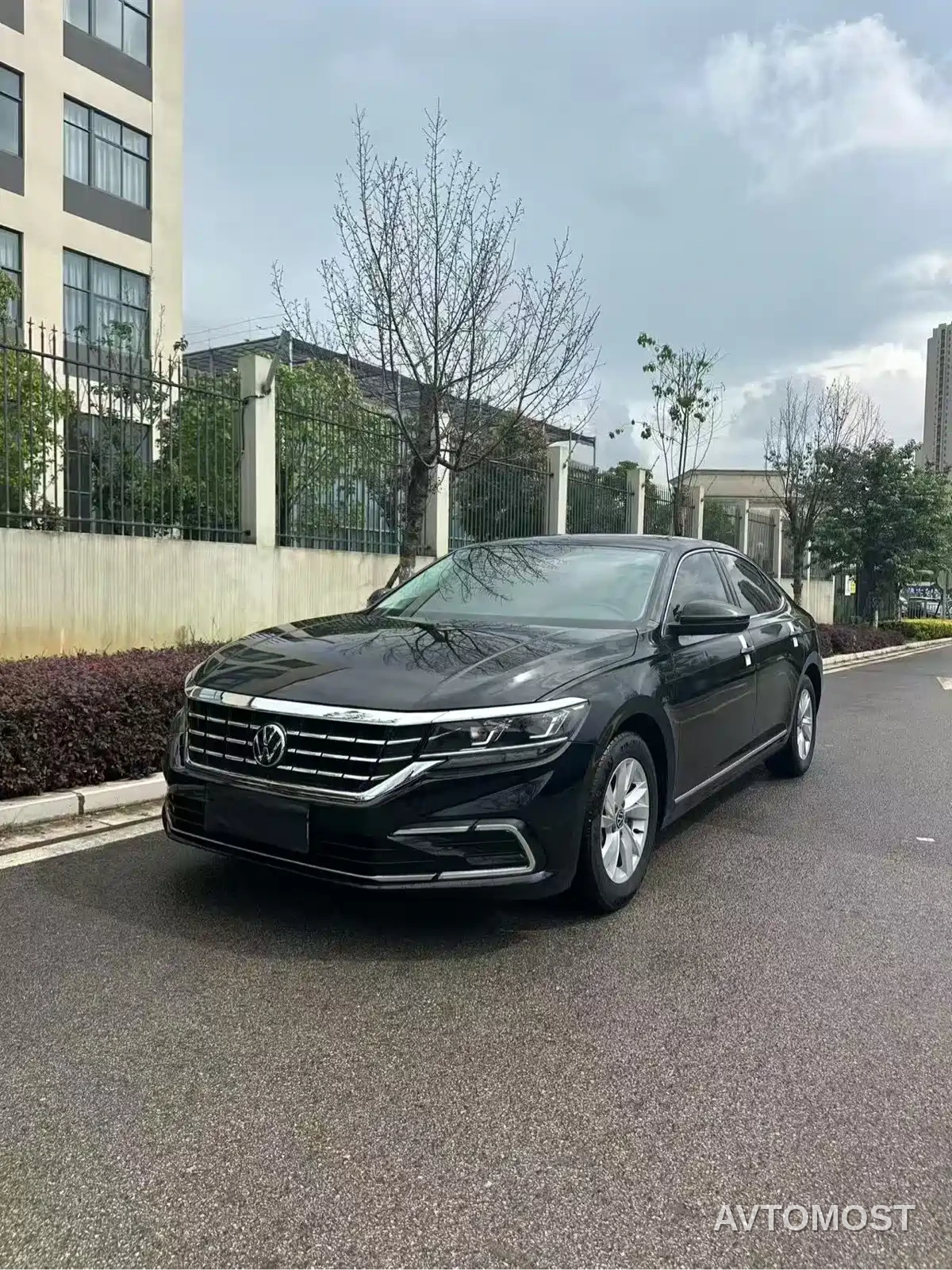 Volkswagen Magotan 2023 2 Million Units Commemorative Edition 280TSI DSG Comfort — фото 1
