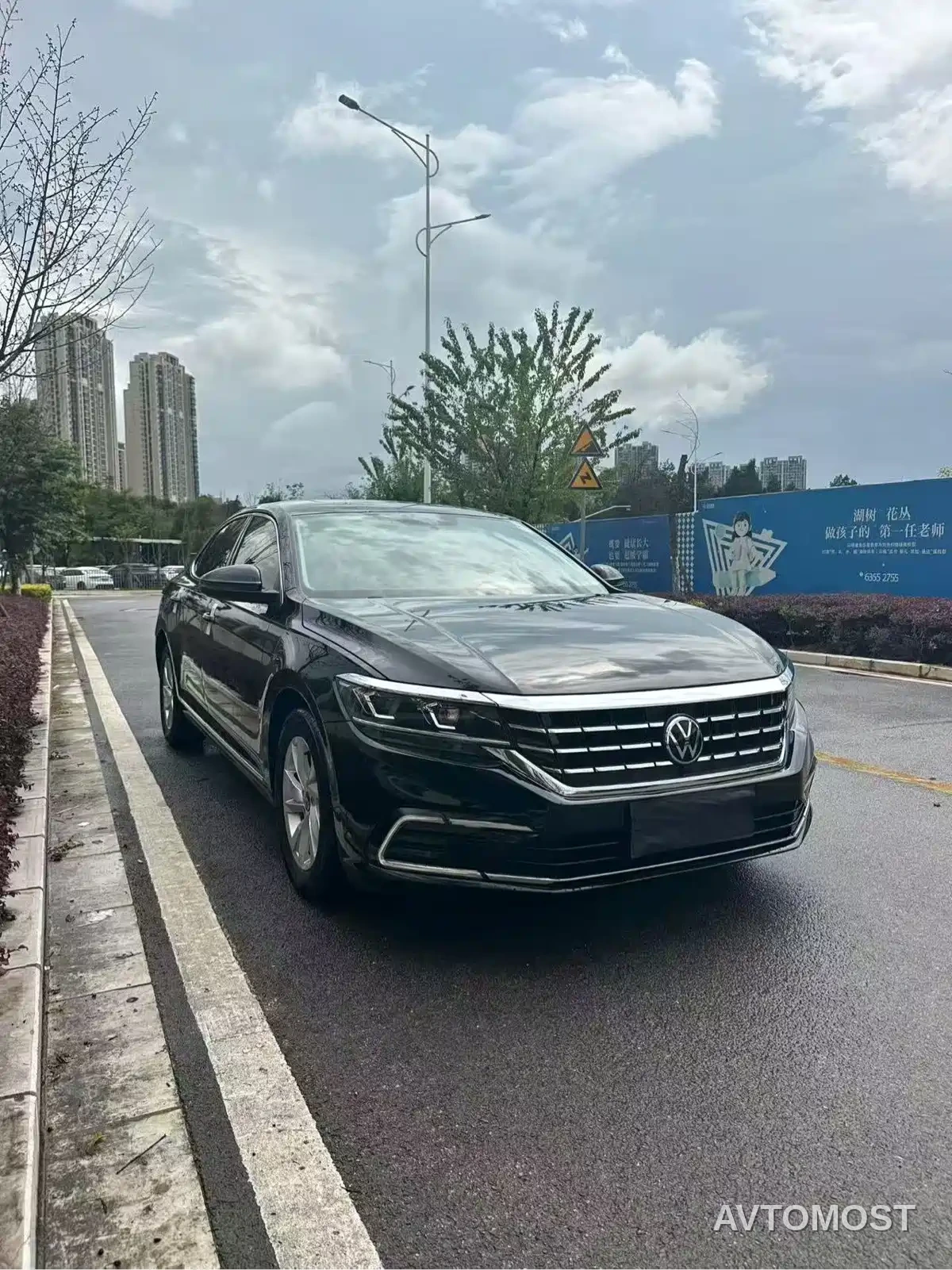 Volkswagen Magotan 2023 2 Million Units Commemorative Edition 280TSI DSG Comfort — фото 3