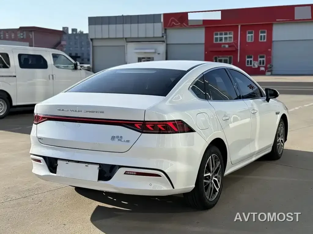 BYD Qin PLUS 2021 DM-i 55KM Flagship — фото 11
