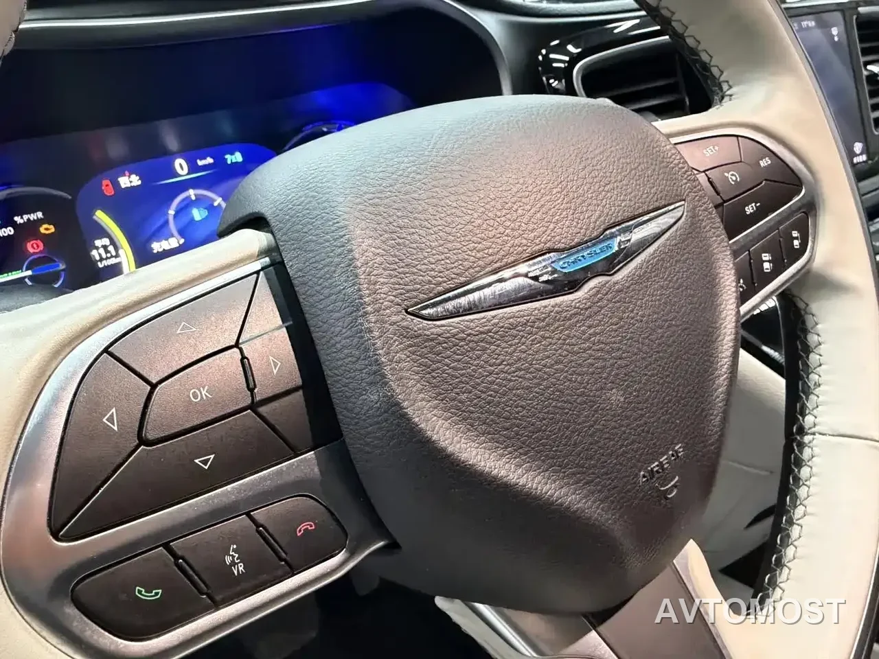 Chrysler Grand Caravan PHEV (Import) 2019 3.6L Plug-in Hybrid — фото 6
