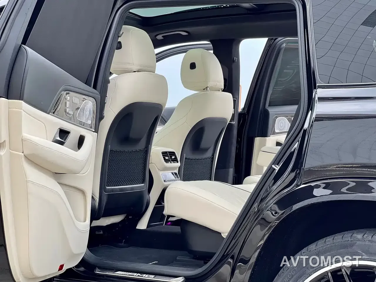Mercedes-Benz GLS AMG 2024 AMG GLS 63 4MATIC+ — фото 6