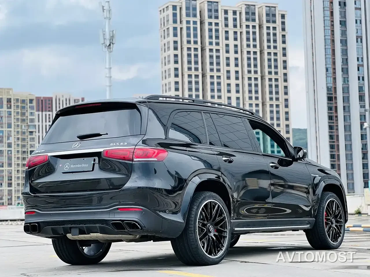 Mercedes-Benz GLS AMG 2024 AMG GLS 63 4MATIC+ — фото 13