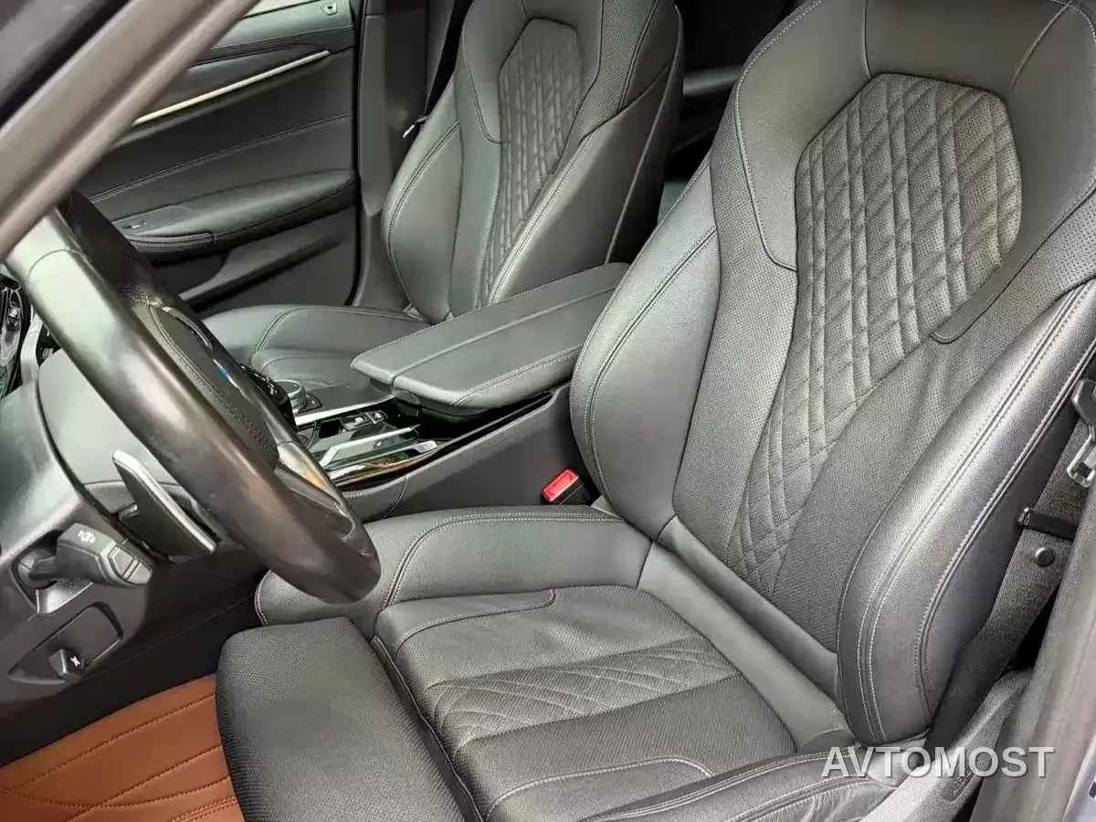 BMW 5 Series (Import) 2022 530i M Sport Package — фото 3