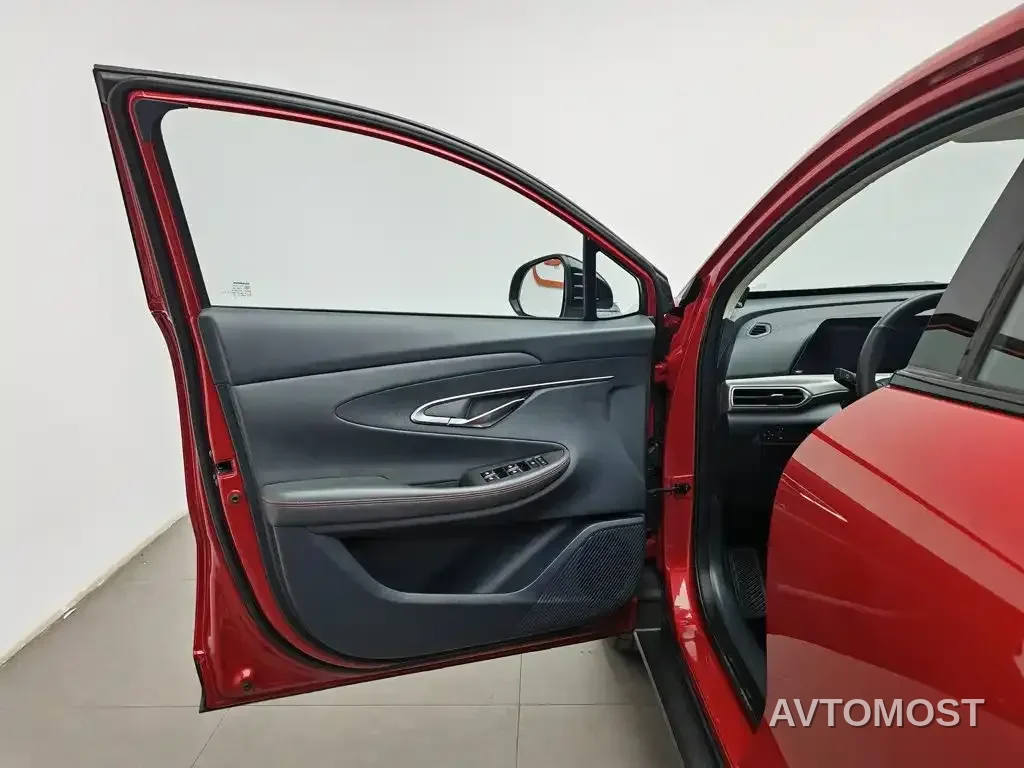 Changan UNI-T 2020 1.5T Premium — фото 7