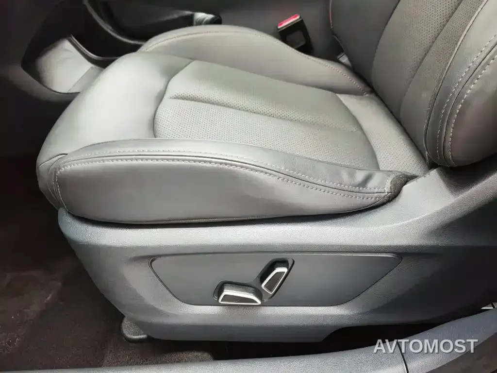 Changan UNI-T 2020 1.5T Premium — фото 17