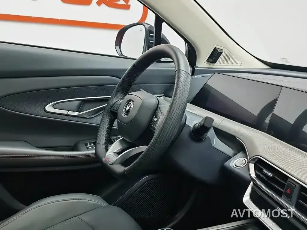 Changan UNI-T 2020 1.5T Premium — фото 19