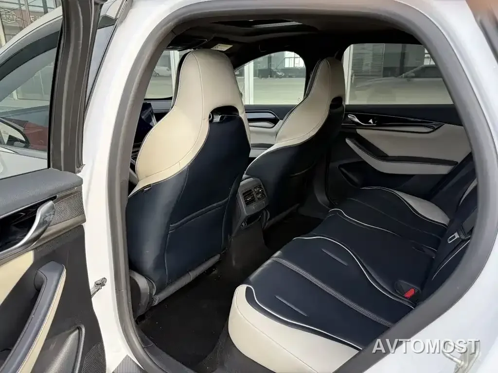 BYD Qin PLUS 2021 DM-i 55KM Flagship — фото 13