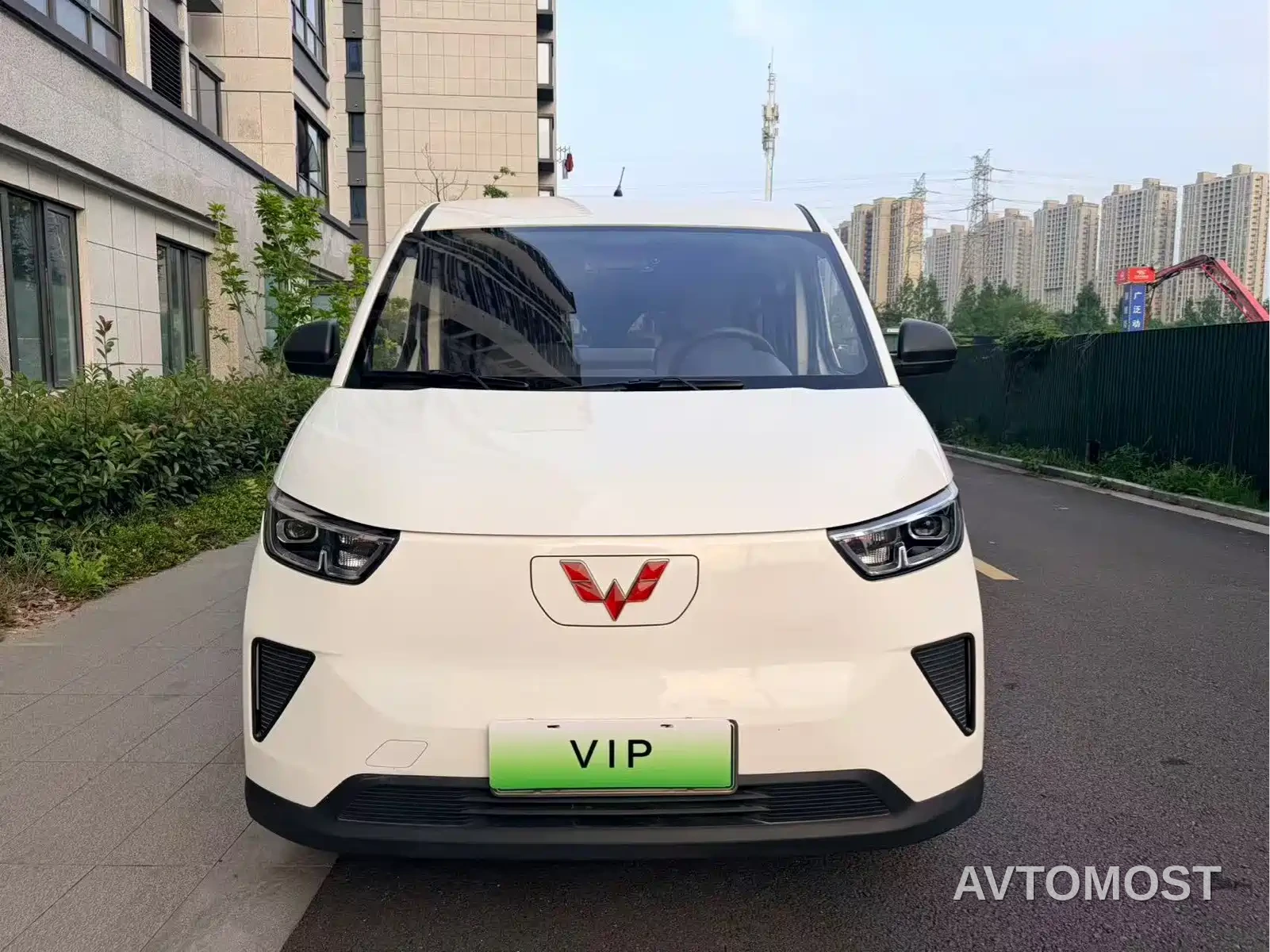 Wuling Yangguang 2024 300km Comfort Passenger Version 60kW — фото 2