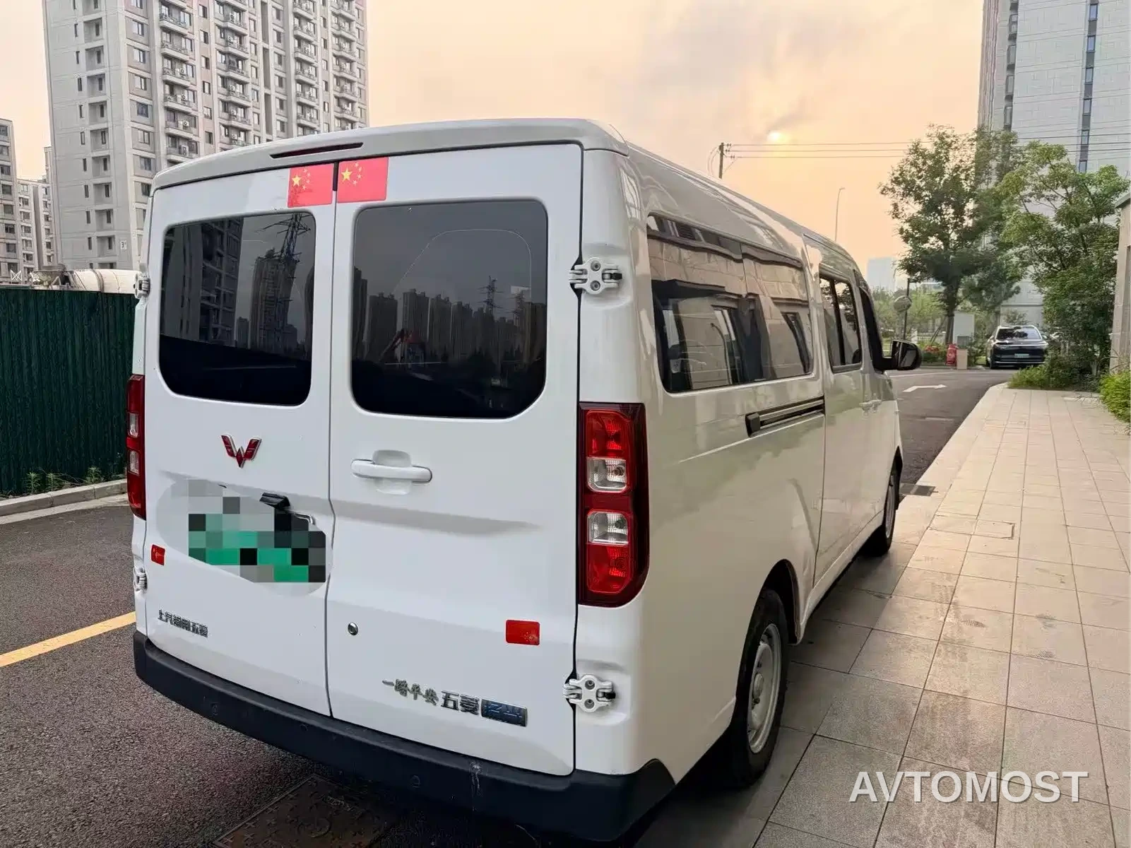 Wuling Yangguang 2024 300km Comfort Passenger Version 60kW — фото 8