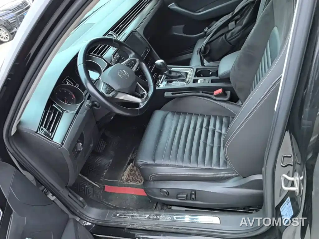 Volkswagen Magotan 2020 280TSI DSG Leading — фото 13
