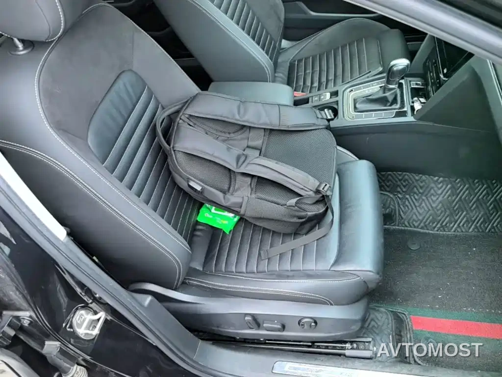 Volkswagen Magotan 2020 280TSI DSG Leading — фото 23