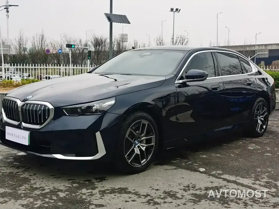 BMW i5 2024 eDrive 35L Luxury Package