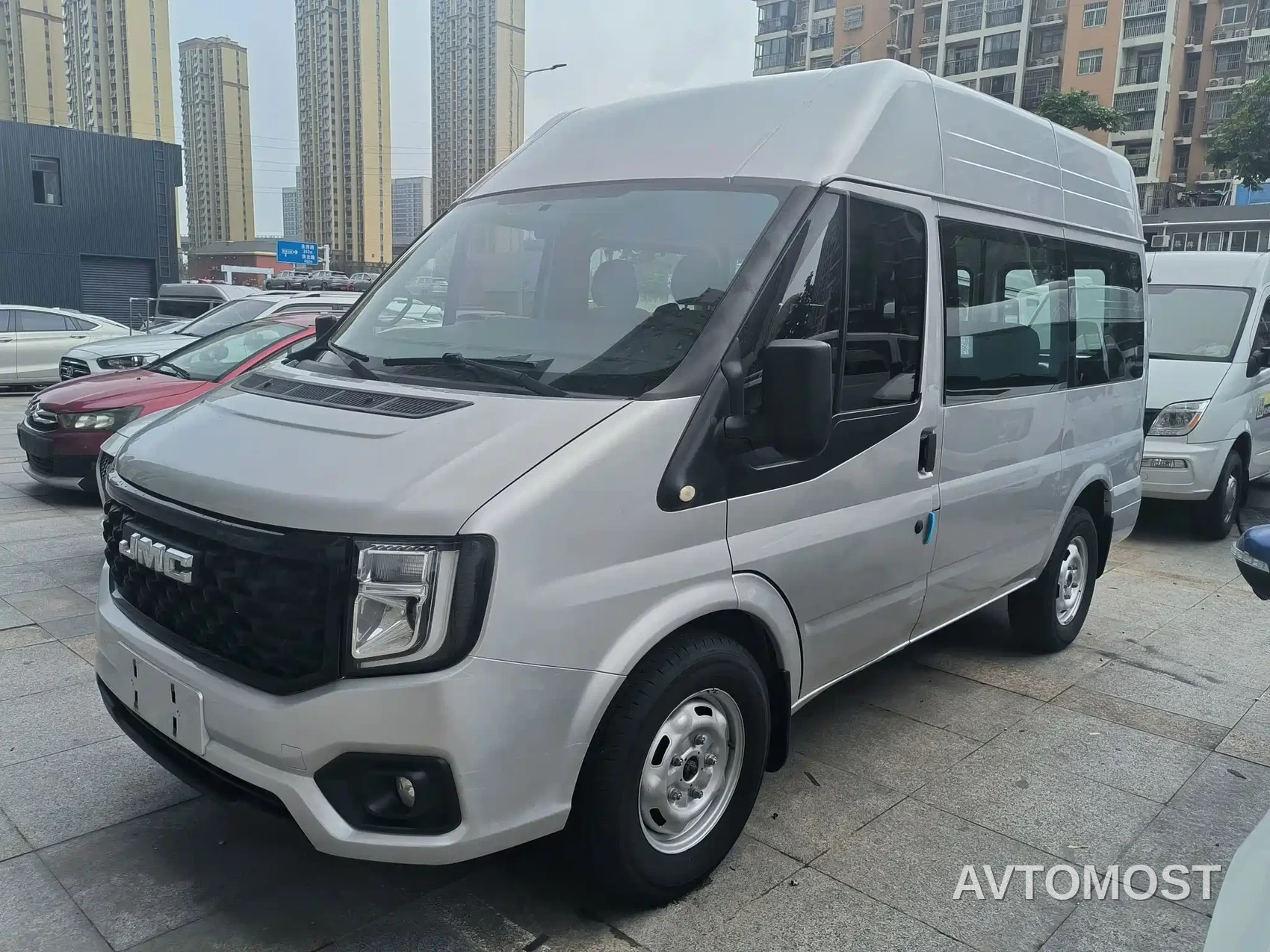 Jiangling JMC Fushun 2022 2.0T Manual Multi-purpose Passenger Vehicle Short Wheelbase Medium-high Roof 6-seater — фото 1