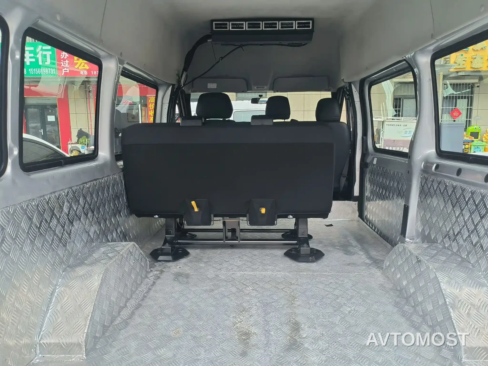 Jiangling JMC Fushun 2022 2.0T Manual Multi-purpose Passenger Vehicle Short Wheelbase Medium-high Roof 6-seater — фото 7