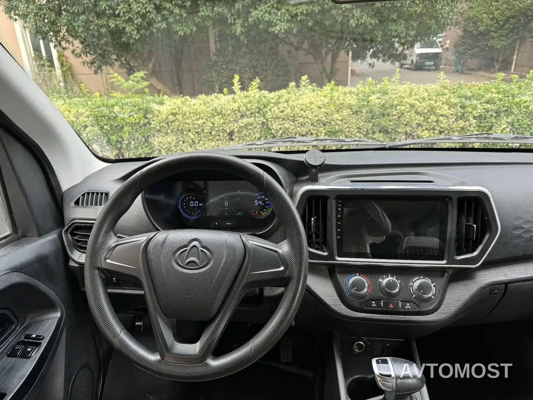 Changan Ruixing EM80 2024 Split-door Comfort 6 Seats 41.86kWh — фото 15