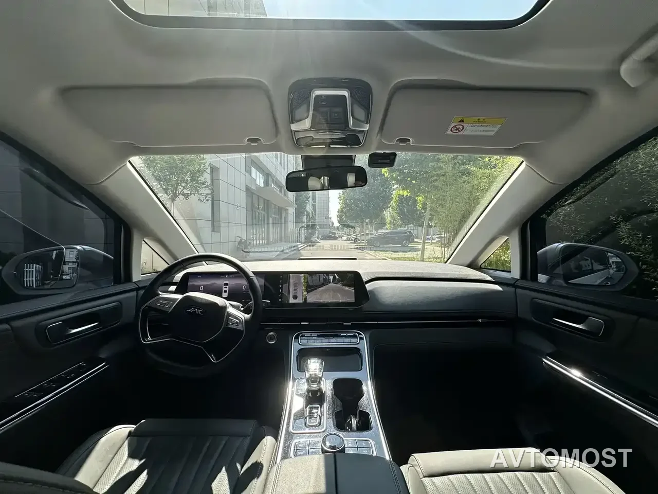 JAC Refine RF8 PHEV 2024 Model Zhiling Edition 1.5T 150KM Premium LFP — фото 15